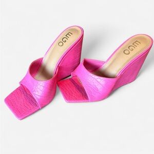 EGO Pink Croc-Embossed Wedge Slide Heels